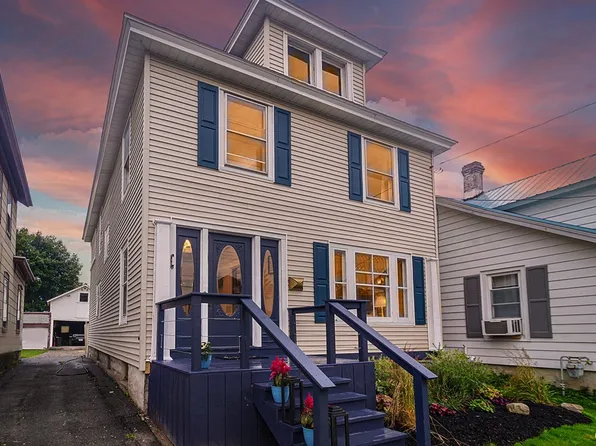 12 English St, Ilion, NY 13357