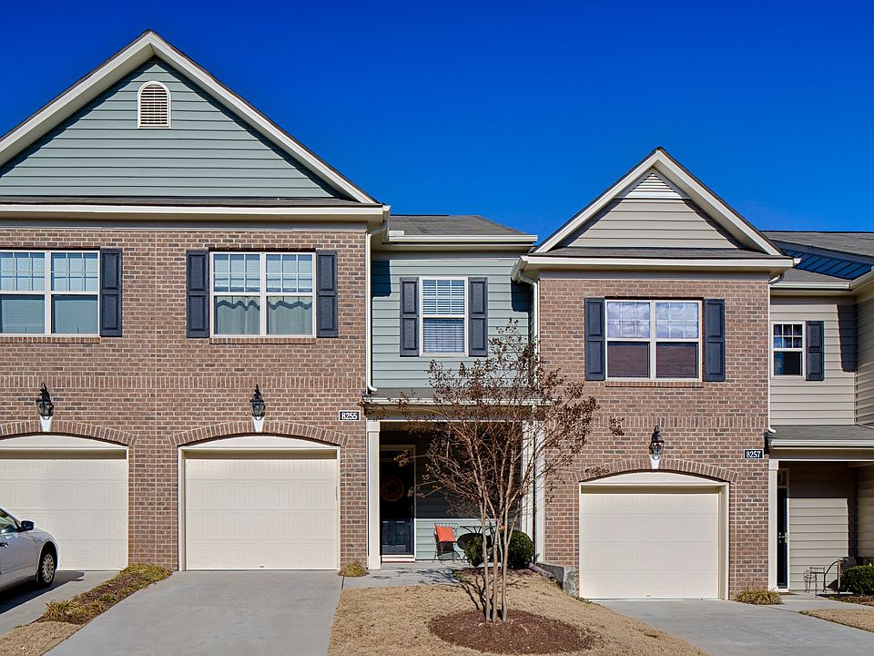 Available in Mid April/May. Interior Photos to come!