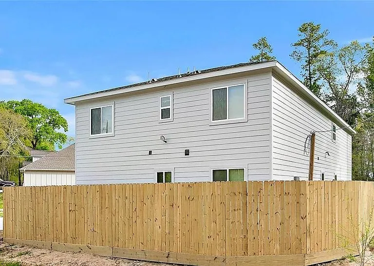 28402 Champion Oaks Dr #2 — Photo 22