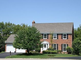 289 Whitney Dr, Barrington, IL 60010
