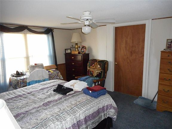 3rd image of 188 Chapel Ln