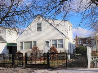 11127 144th St, Jamaica, NY 11435