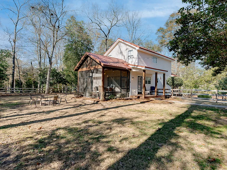 332 Hunt Rd — Photo 103