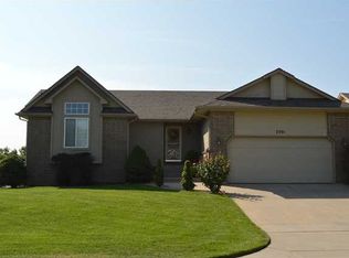 2501 N Watersedge Ct, Wichita, KS 67205