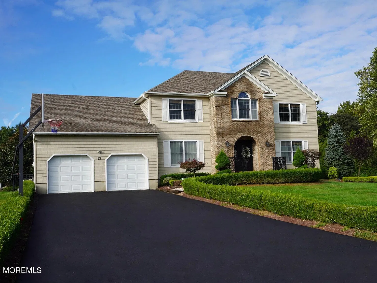 5 bed, 3034 sqft, $6,000 — Photo 4