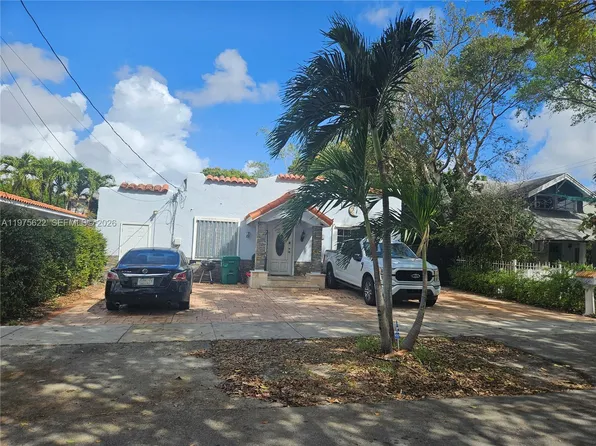 2231 NW 4th Ter, Miami, FL 33125