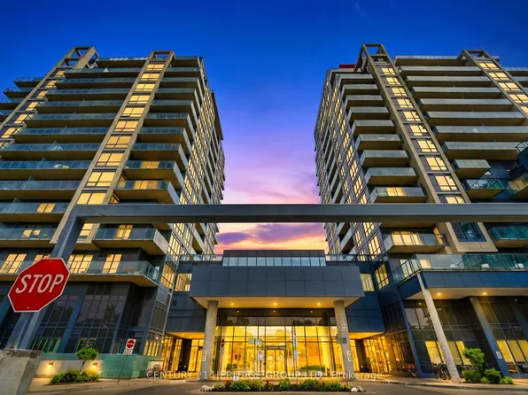 9090 Yonge St #1106B, Richmond Hill, ON L4C 0Z1