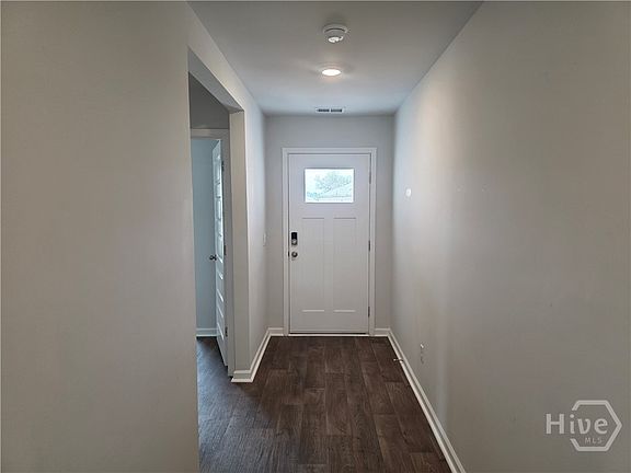 3rd image of 100 Ponderosa Loop