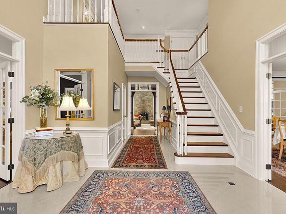 3rd image of 1257 New Bedford Ln