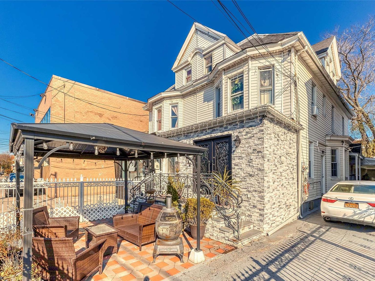 101-15 Lefferts Blvd S, South Richmond Hill, NY 11419 | Zillow