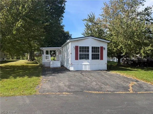 9 Ledgewood Dr, Mansfield, OH 44905