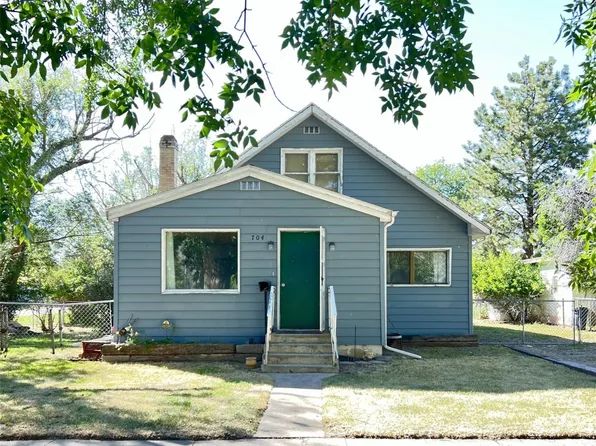 704 Front St, Fort Benton, MT 59442