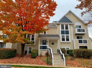 12925 Grays Pointe Rd #12925C, Fairfax, VA 22033