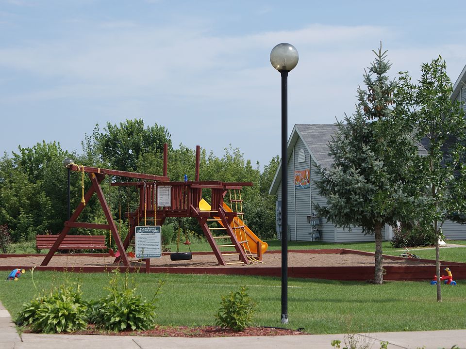 Building Photo 3