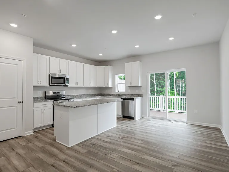 5616 Ludlow Pl — Photo 16