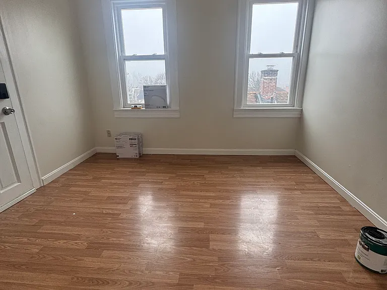 37 Adams St #2 — Photo 7