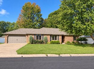 711 S Hampton Ave, Republic, MO 65738