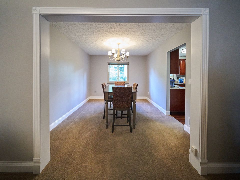 2nd image of 4539 Big Walnutview Dr