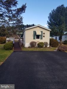 52 Blarney Cir, Mohrsville, PA, 19541