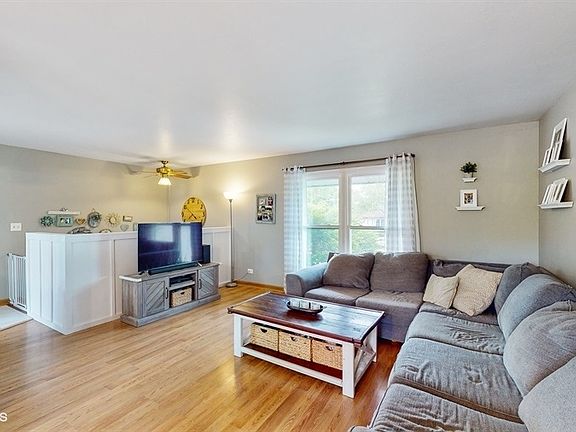 5th image of 3104 Shelley Ct