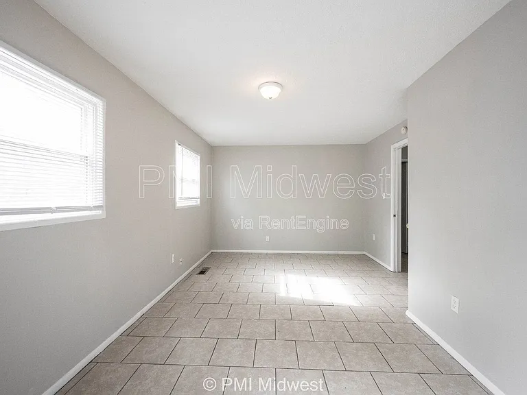 5925 Sunwood Dr — Photo 20