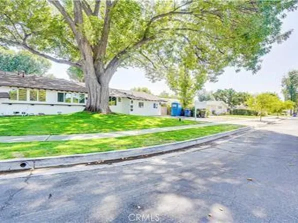 7928 Rudnick Ave, Canoga Park, CA 91304