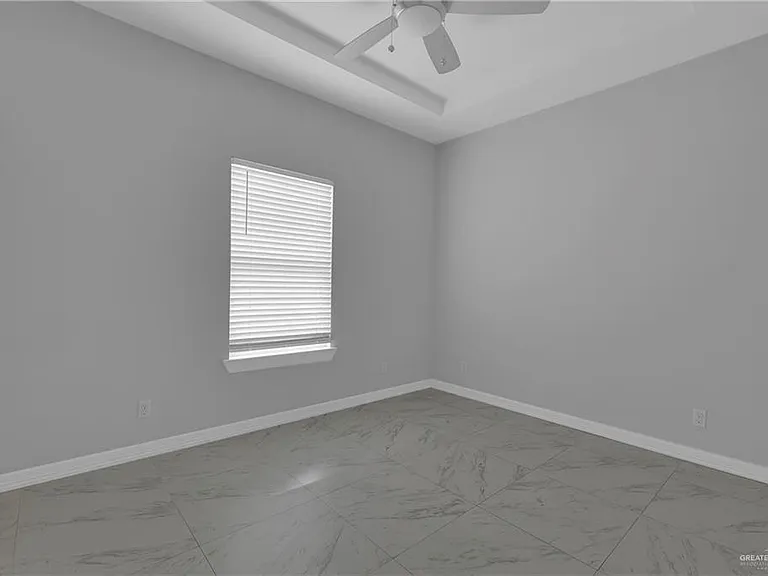 1012 E La Cantera Ave #4 — Photo 13