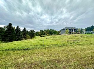 3678 High Hillcrest Dr, Howell, MI