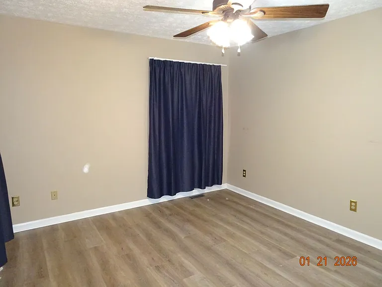 6240 Adams Hunt Dr — Photo 9