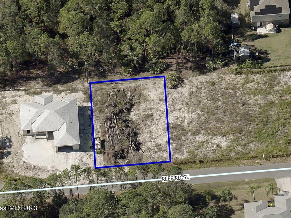 2nd image of 3292 Reef Rd SE