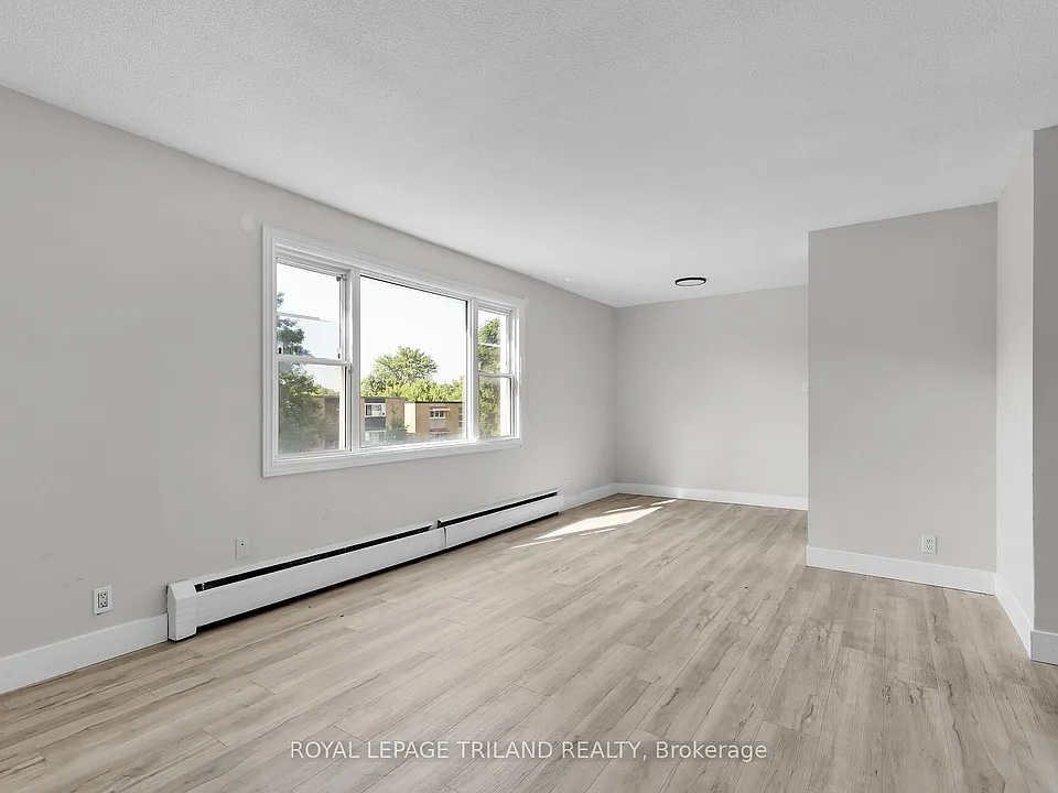 1566 Allen Pl #4