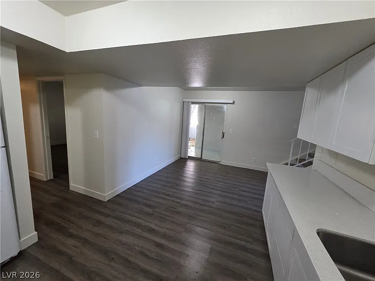 3364 Royce Ct — Photo 15