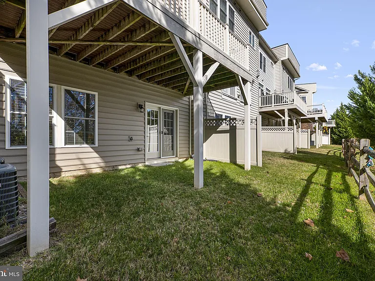 5313 Stream Bank Ln — Photo 41