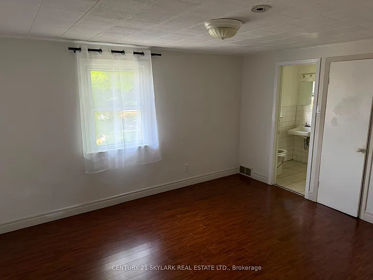 35 Cumberland Dr — Photo 11