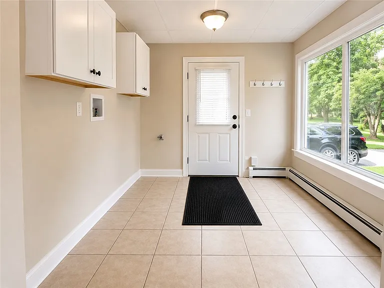 1736 Portland Ave — Photo 9