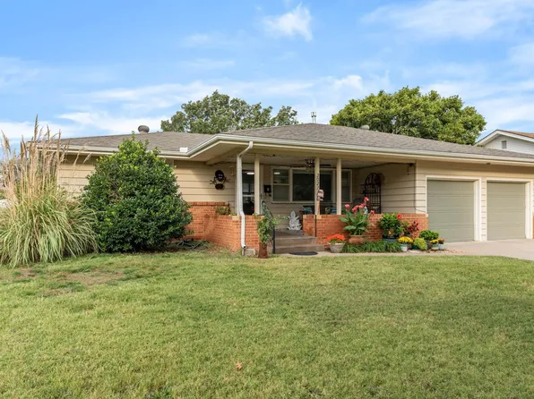 2027 S Volutsia Ave, Wichita, KS 67211