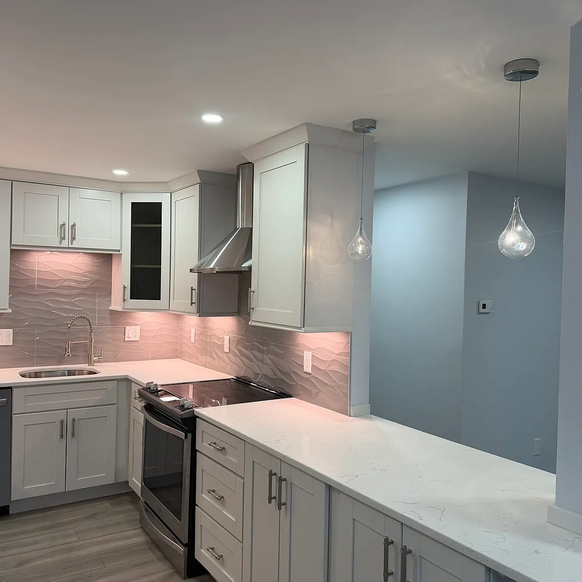 2 bed, 2.0 bath, 1115 sqft, $3,100 — Photo 3