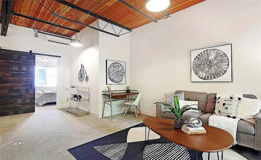 2 bed, 1790 sqft, $3,900 — Photo 2
