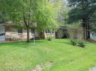 2717 Ky 59, Vanceburg, KY 41179