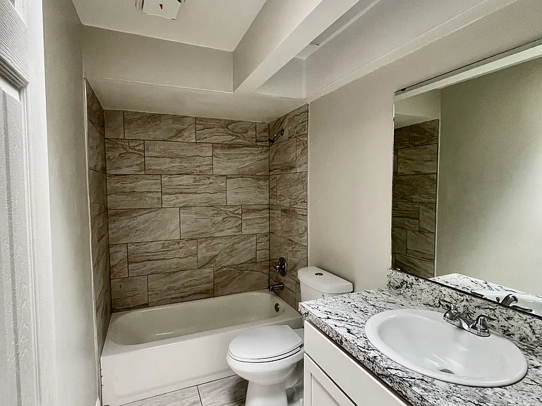 1615 Crystal Park Cir #1615 — Photo 11