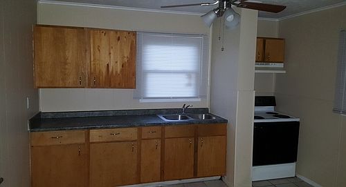 2nd image of 4877 Gardendale Ave