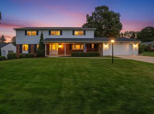 180 Rosemont Dr, Green Bay, WI 54301