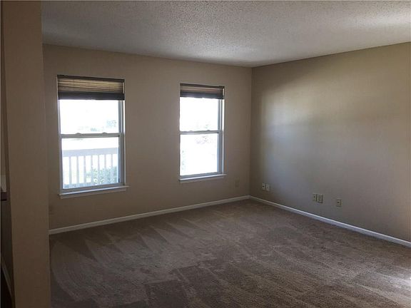 5th image of 12439 Bearsdale Dr