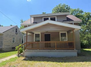1045 Huey St, South Bend, IN 46628