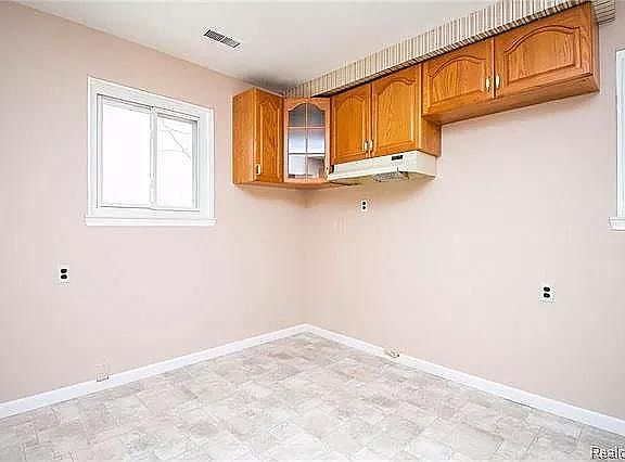 5th image of 5917 Drexel St