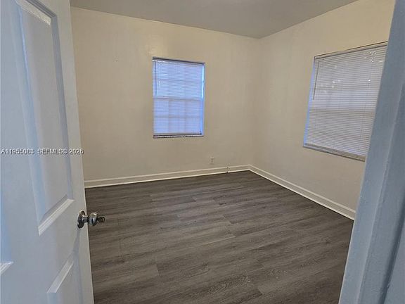 5th image of 2729 NW 47th St
