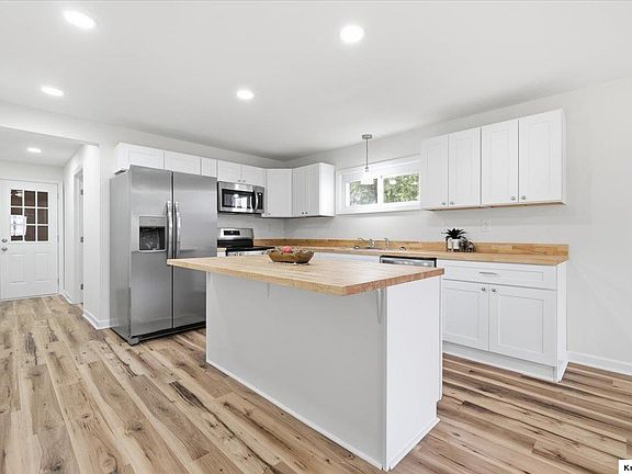 2nd image of 60 Sychar Rd
