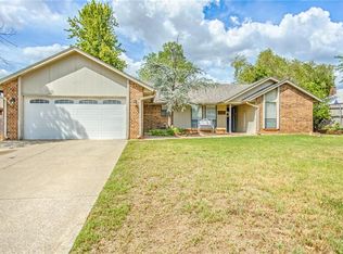2421 Appleway St, Edmond, OK 73013