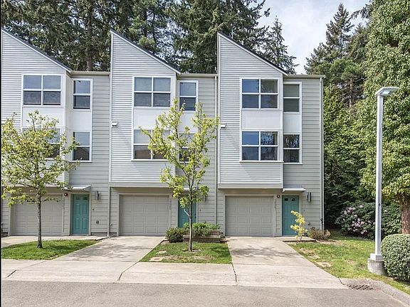 2nd image of 19067 14th Ct NE
