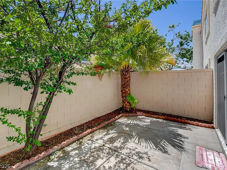 8039 Teresita Ave — Photo 38